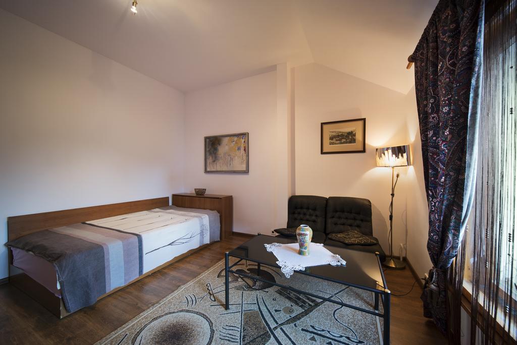 Sunny Apartment Sofya Dış mekan fotoğraf